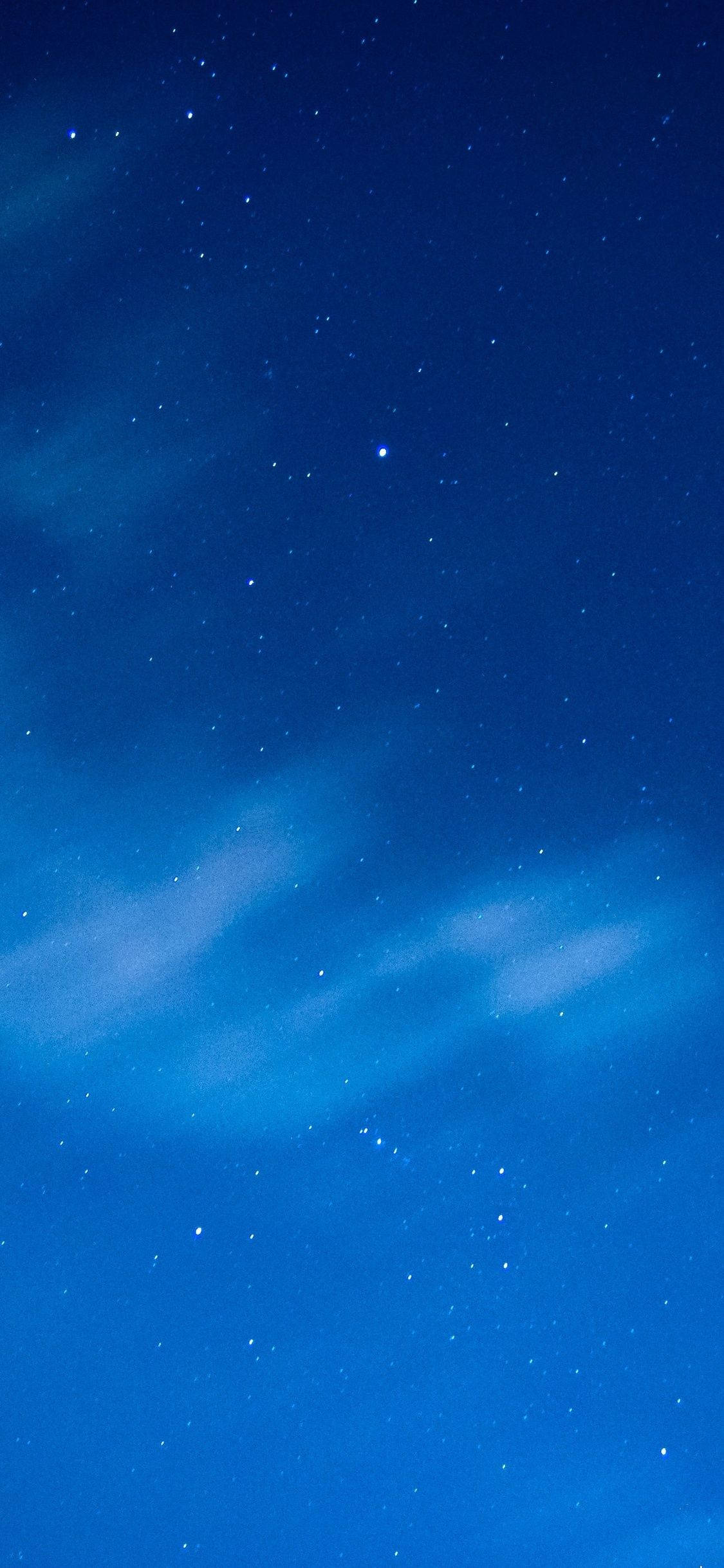 夜空ブルー iPhone 壁紙