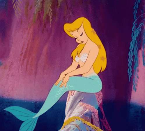 幻想的な水中の美 壁紙