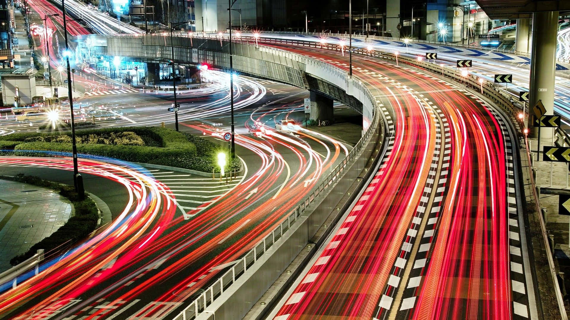 日本の賑やかな道路の背景 壁紙