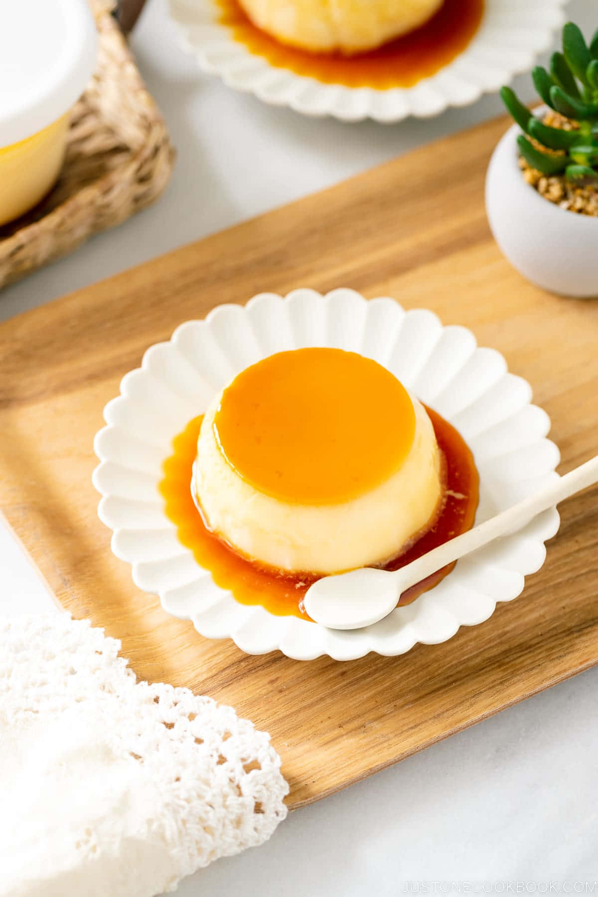 お皿にのった絶品和スイーツ 壁紙