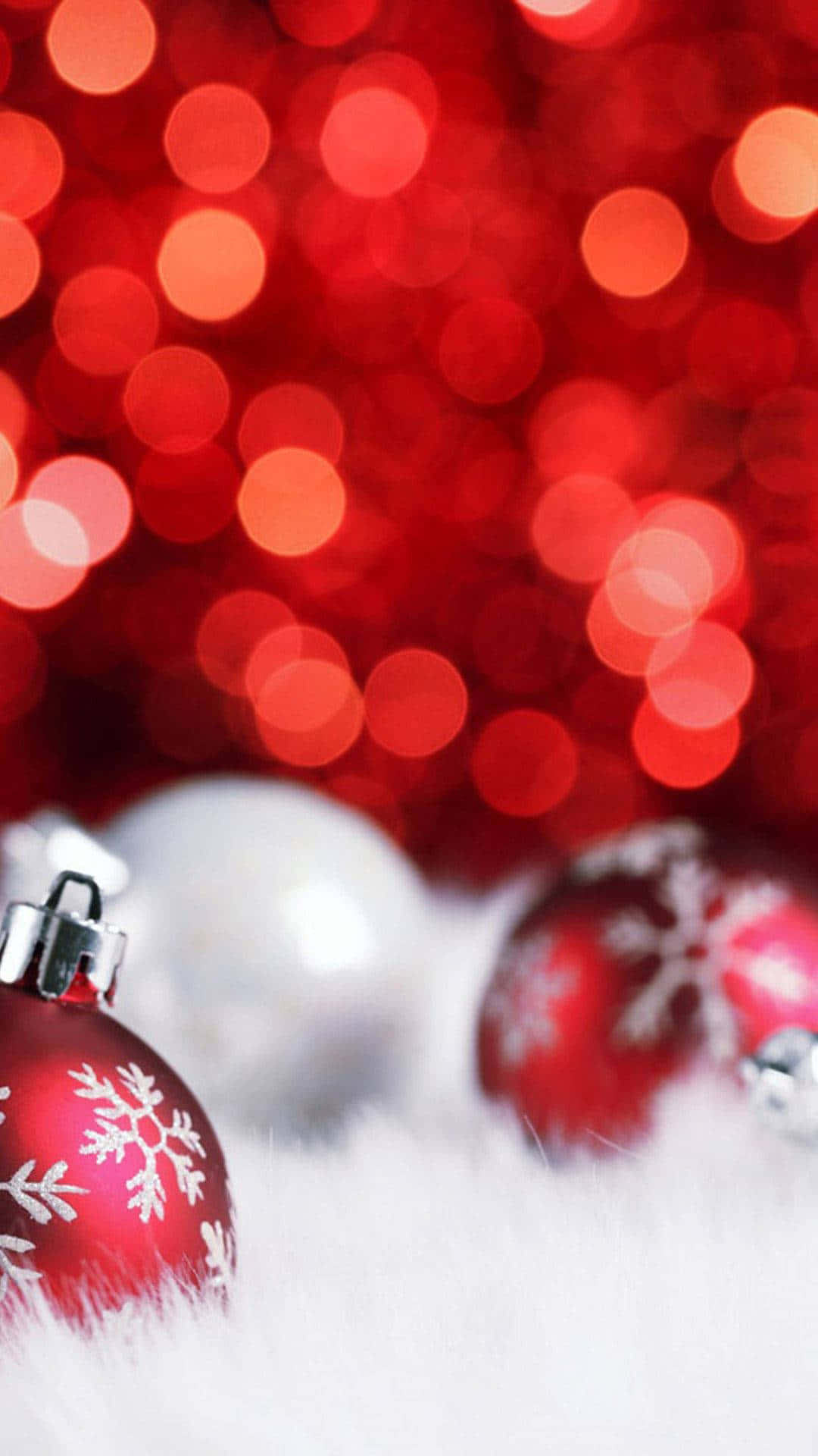 美しい赤いクリスマスの背景でお祝いの気分を盛り上げましょう。 壁紙