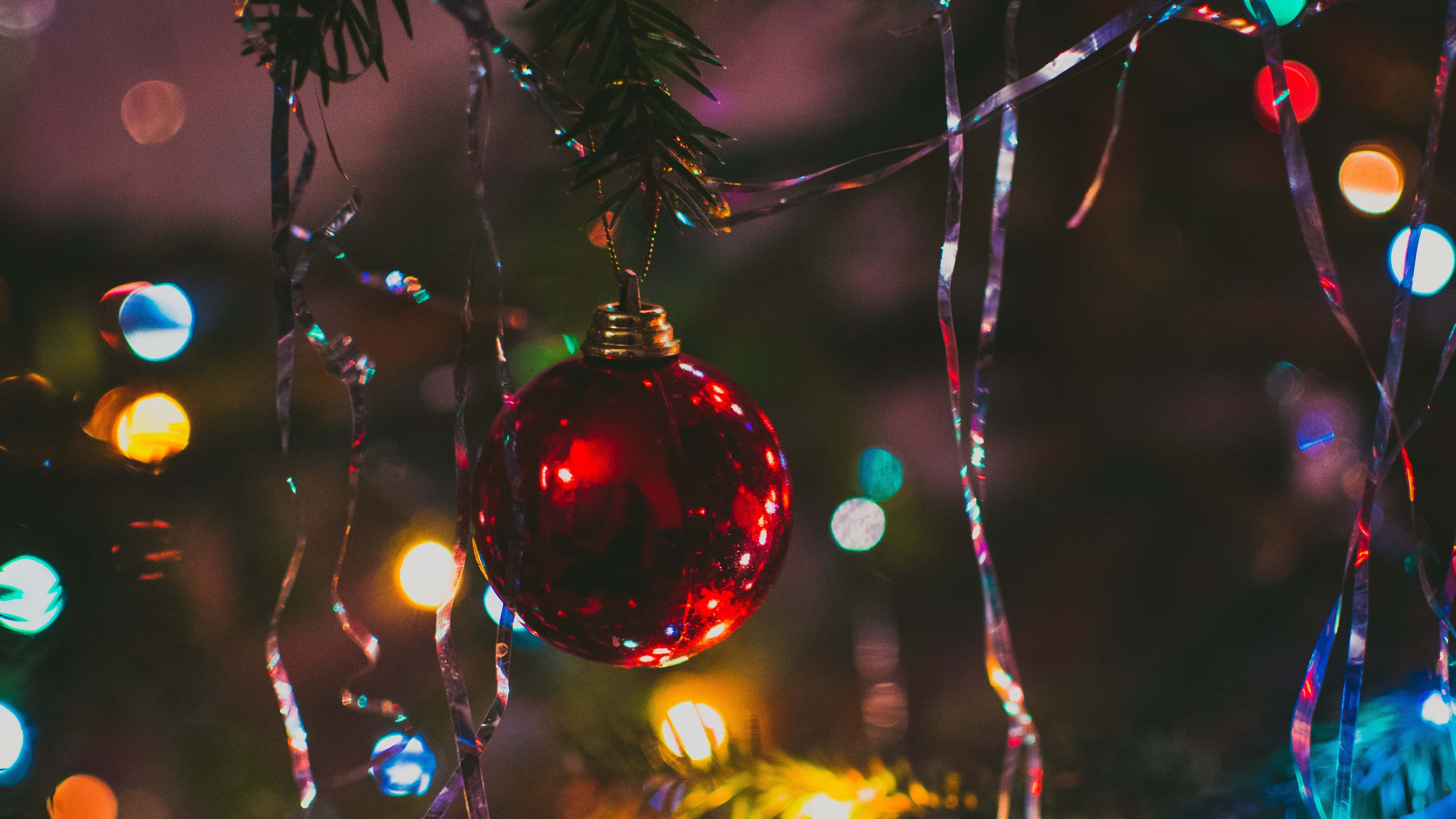 赤いオーナメントの高解像度クリスマスデスクトップ壁紙 壁紙