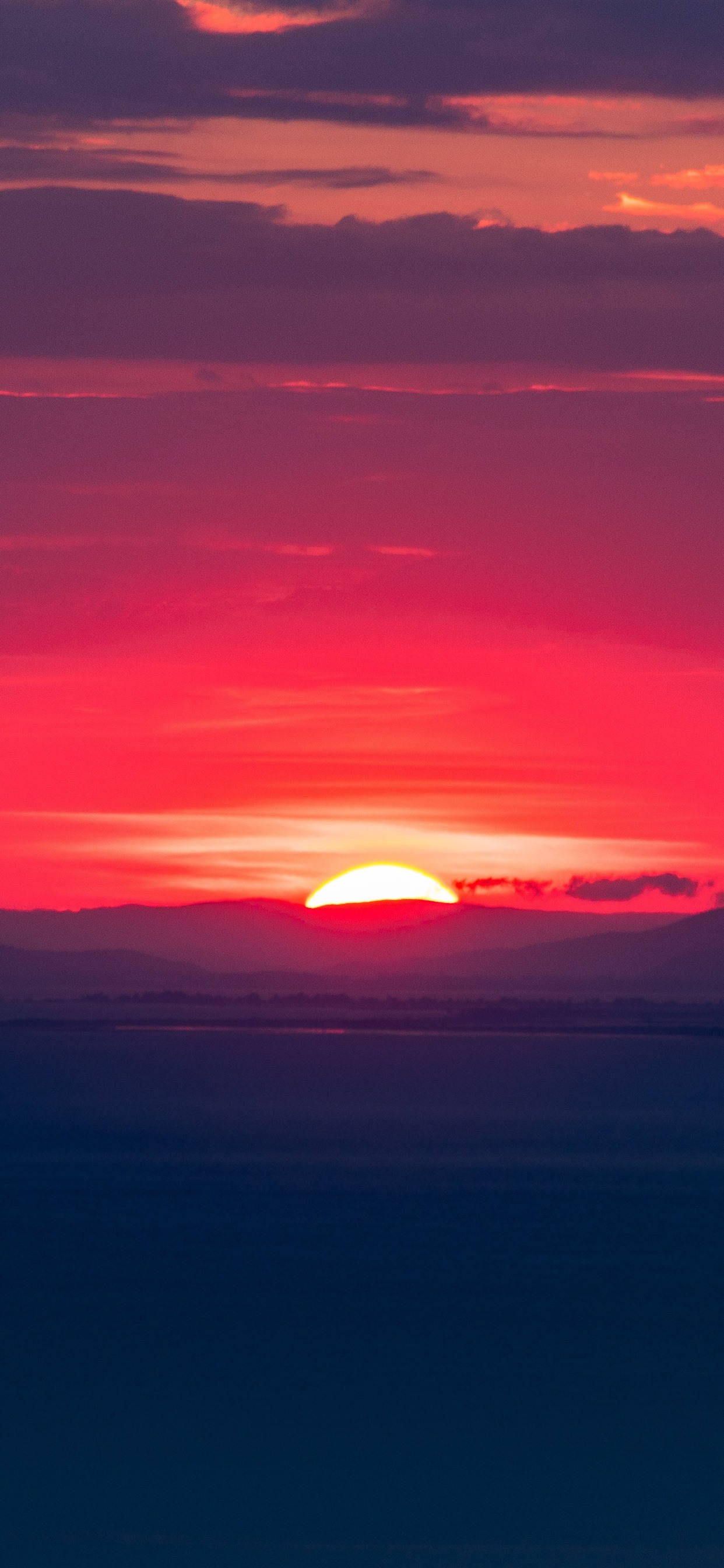 赤い夕焼けの空 壁紙