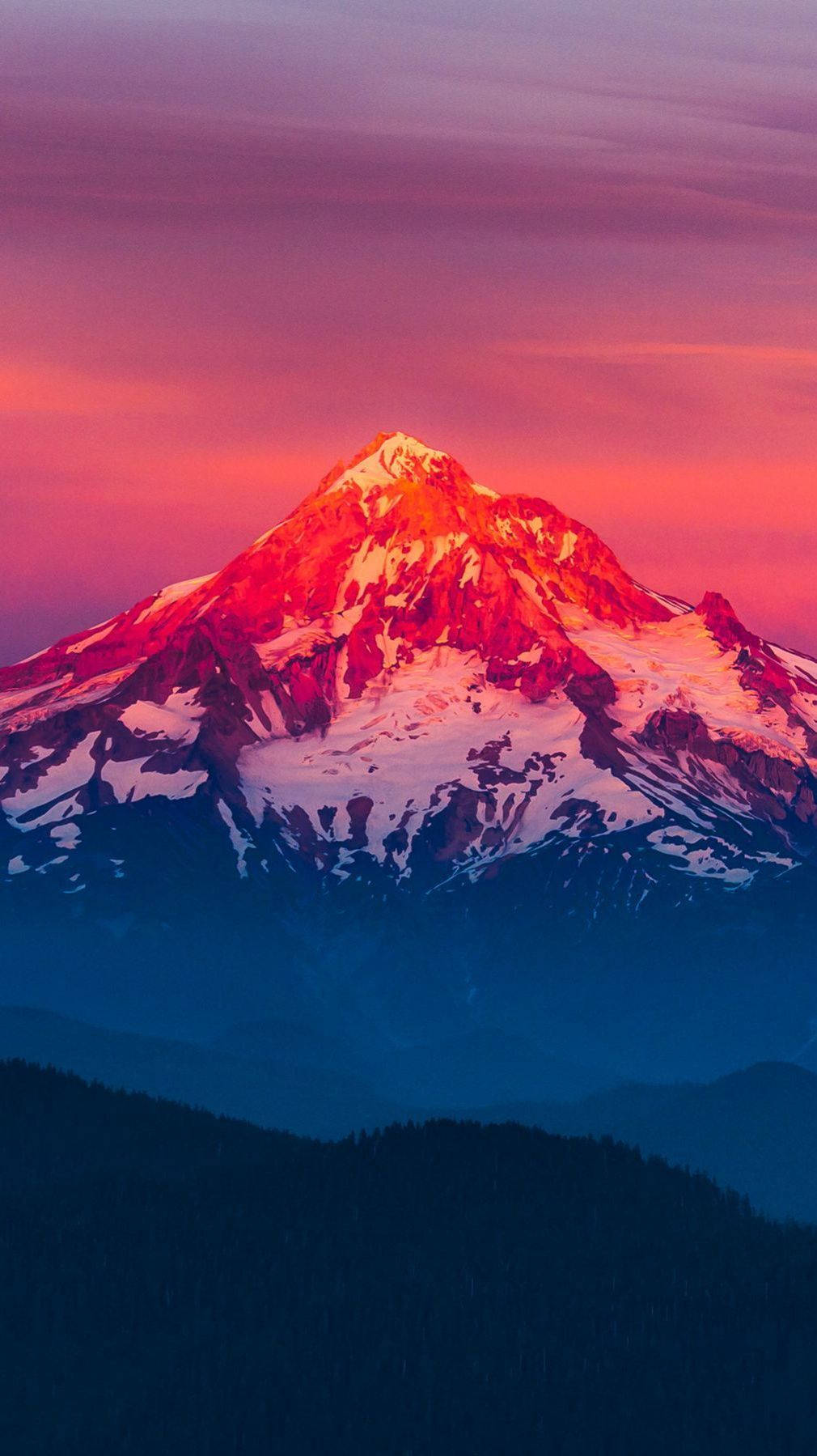 赤い山の絶景 壁紙