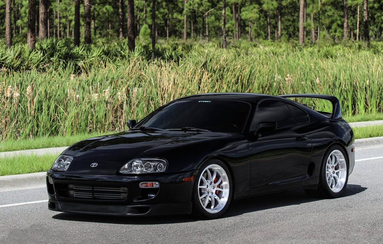 限定版トヨタスープラMk4 壁紙