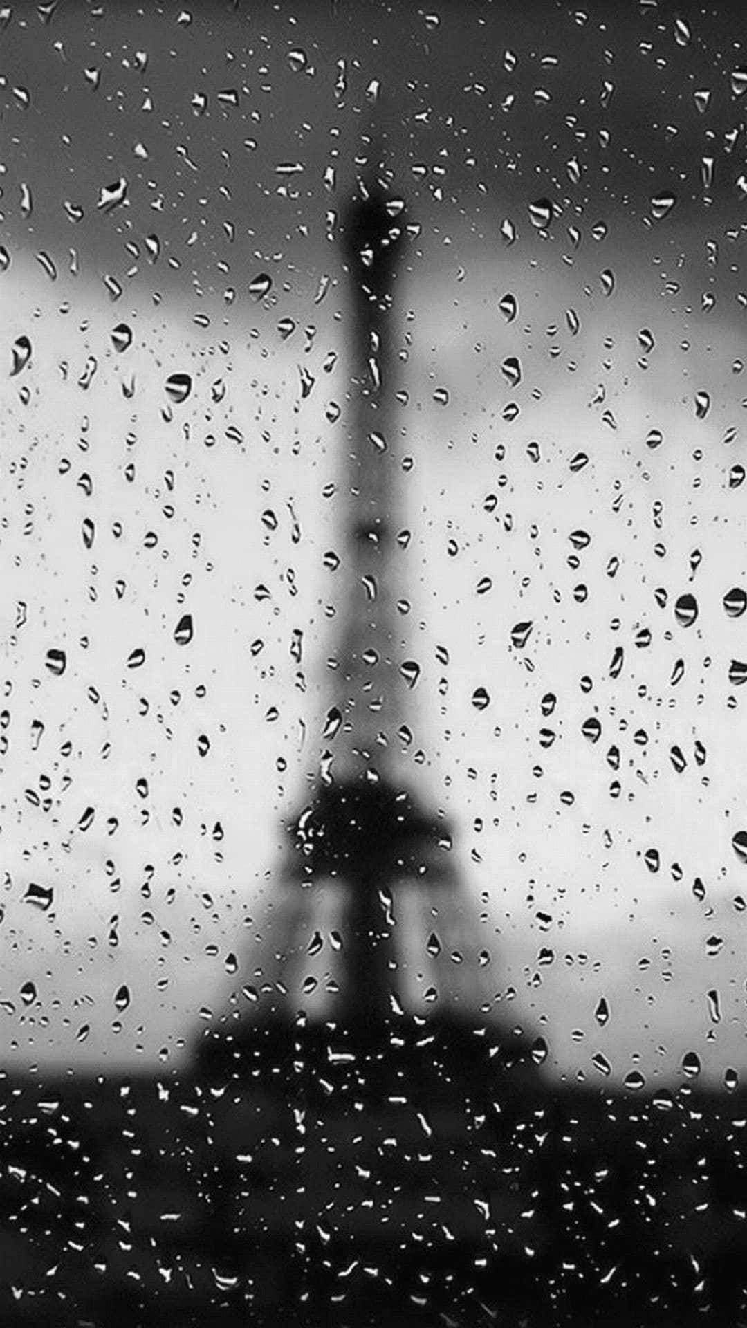 雨粒が窓に落ちる 壁紙