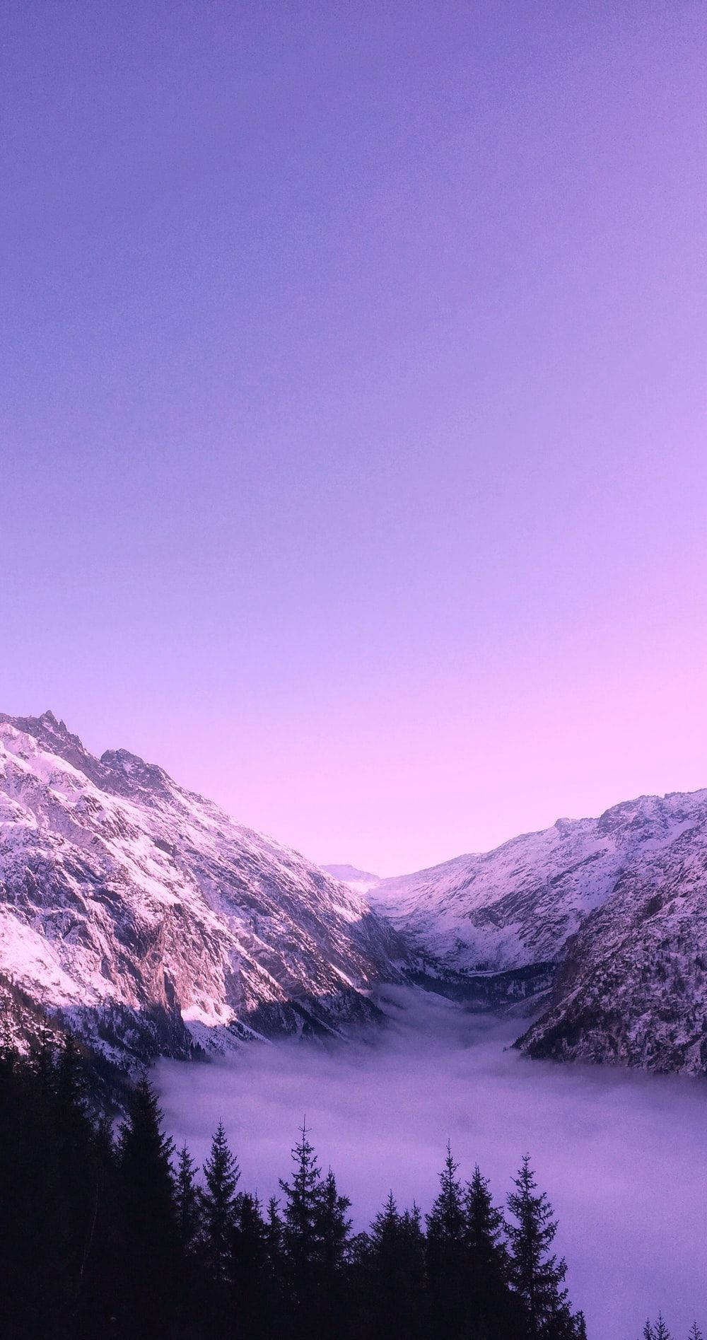雪化粧の山々 パステルパープル Tumblr 壁紙