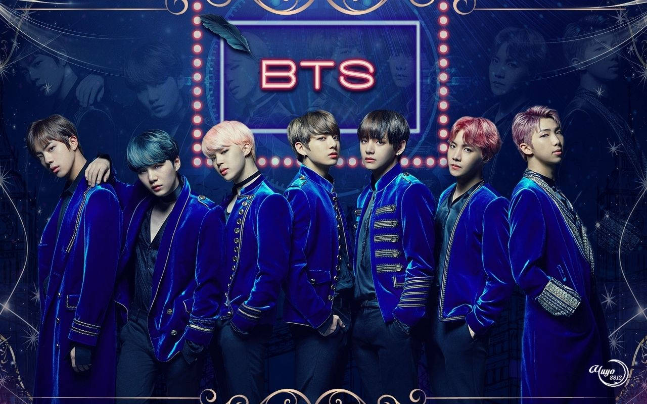BTSのボーイズバンドメンバーが青いジャケットを着て、新しい音楽