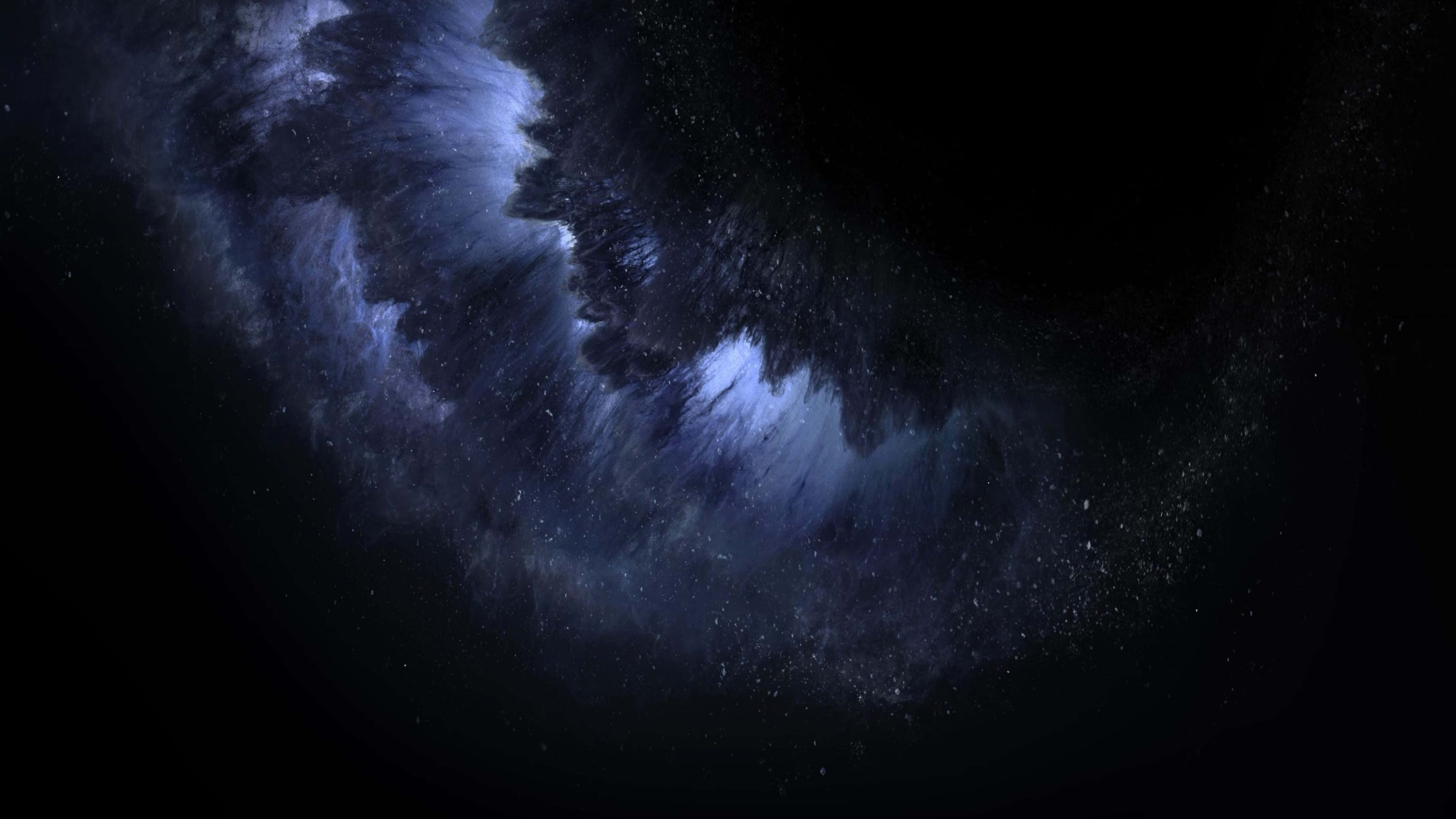 青と黒の渦が広がる漆黒の宇宙 壁紙