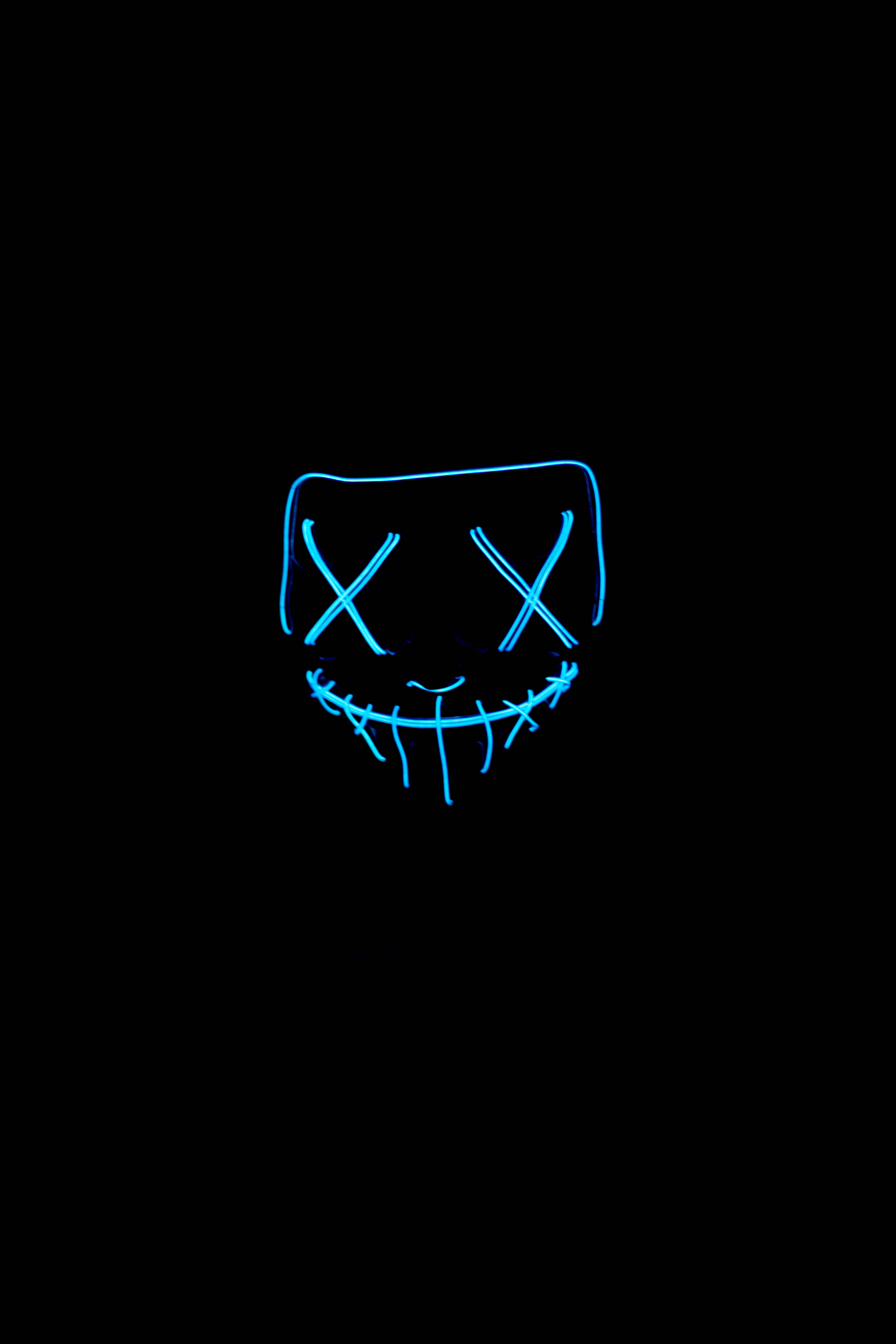 革新的なブルーLEDハロウィンマスクで夜を照らせ（Dim製） 壁紙