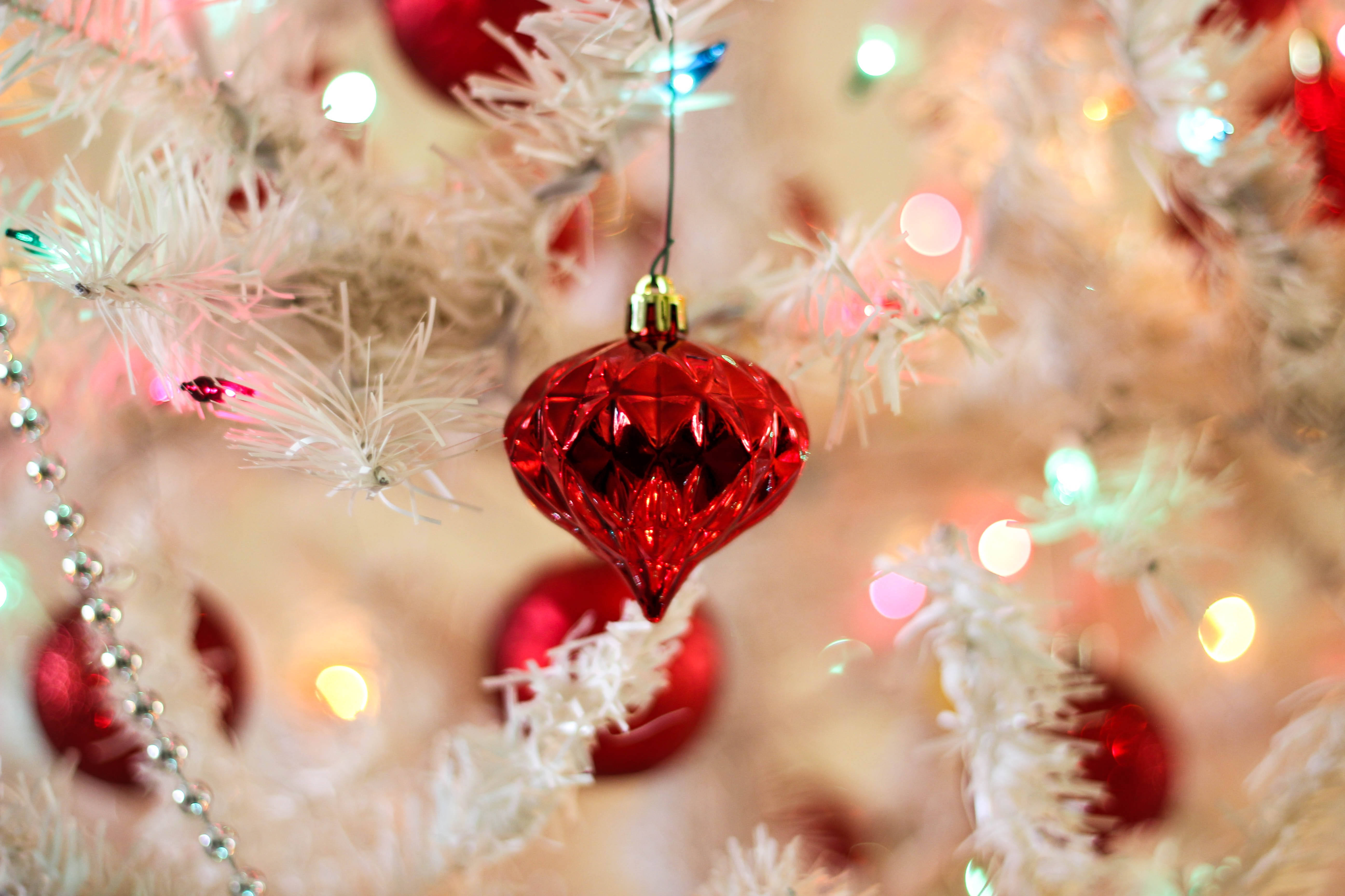 高解像度クリスマスツリーのイルミネーション 壁紙
