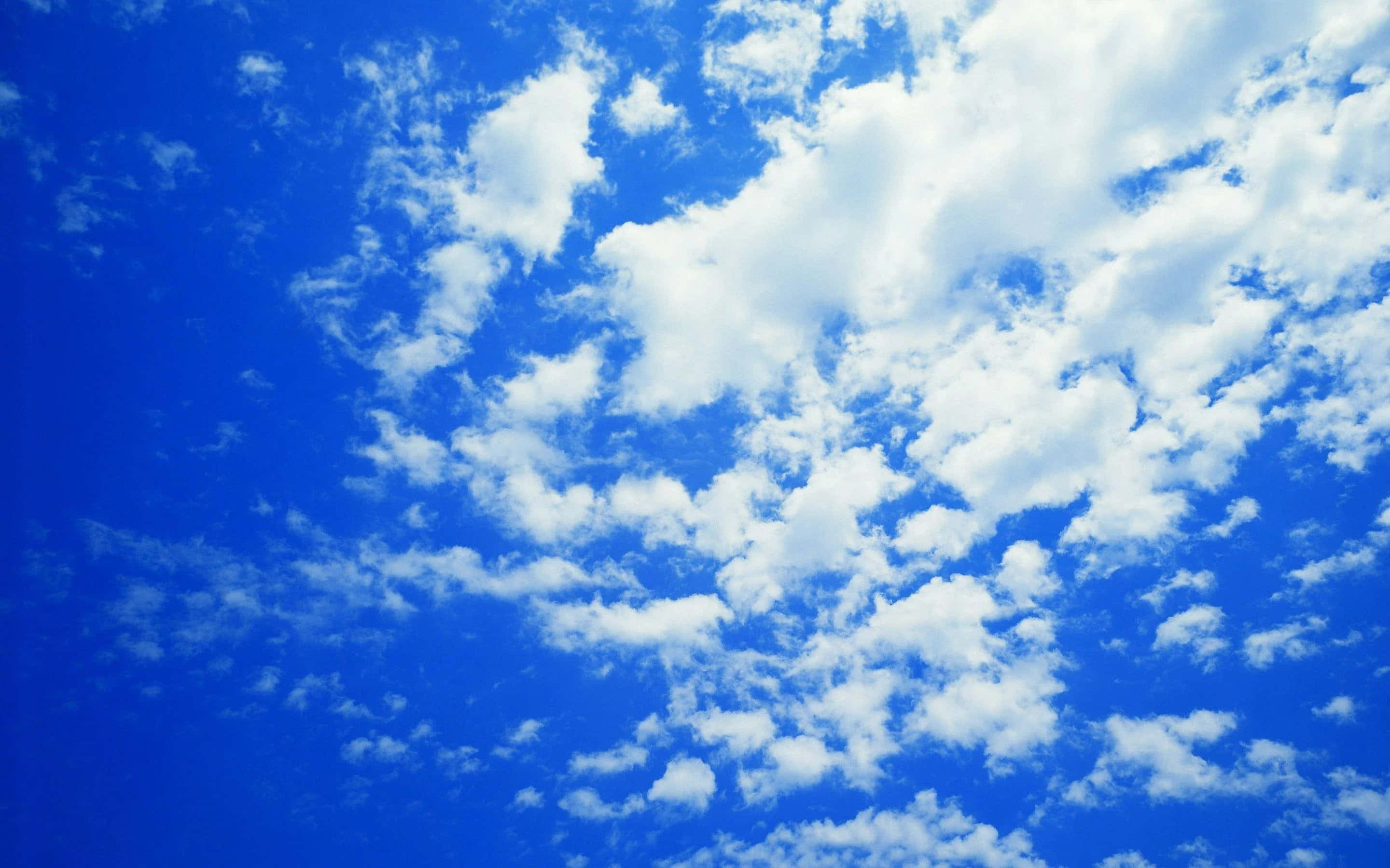 魅惑的な青空 壁紙