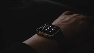 Apple Watch ピッチブラックストラップ壁紙 — Apple Watch 壁紙