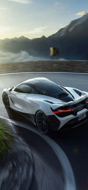 iPhone Xs McLaren 720s 背景 — Honor 600e 壁紙