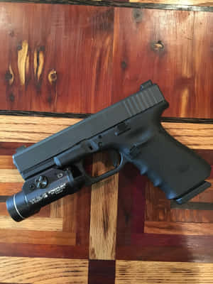Glock 19の写真 — iPad Pro M4 壁紙