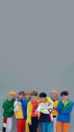 カラフル衣装のBTSフォトシュート — Kpop GIF 壁紙