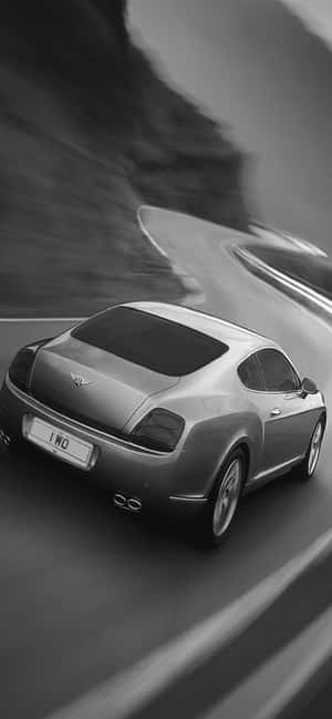 iPhone Xs Max Bentley 背景 — Huawei Pura 90s Pro Max 壁紙