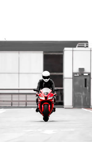 ミニマルな赤い自転車 — Xiaomi Pad 9 Pro Max 壁紙