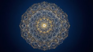 暗い青地に金と白で描かれた聖なる幾何学の蓮の曼荼羅 — 蓮の花 壁紙