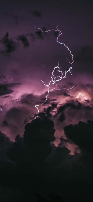 Lightning Bolt Iphone — iPhone 17 Pro 壁紙