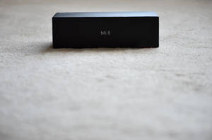 黒いXiaomiスピーカー